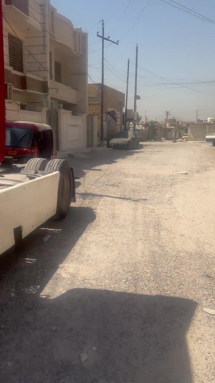 بيت لبيع طابقين شارع الزوراء قرب اسواق المصطفى مساحه130متر***********
