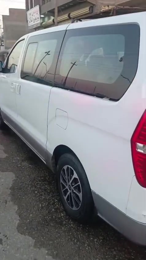 السلام عليكم ستاركس موديل ٢٠١٧ مفتوح ومحور مكينه ٩ السياره مكفوله رقم بابل نكليزي علمن انه مكلف بل نشر الاستفسار اتصال بل رقم ***********
