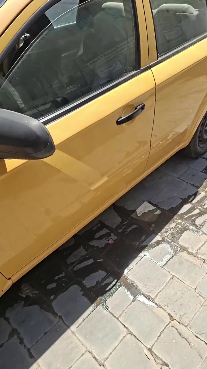 افيو موديل ٢٠١٠ صبغ عام ضرره تبديل باب وجاملغ
رقمه نجف بسمي تحويل ابغداد بلحسينينه
محرك مفتوح بي خيط تبخير داينمو جديد بلتري جديد
منضومه بانزين جديده تبريد جاهز فقط محرك بي خيط تبخير 
السعر ٣٠ قفل
للاستفسار***********
مكانه بغداد كراده او ديالى بعقوبه
