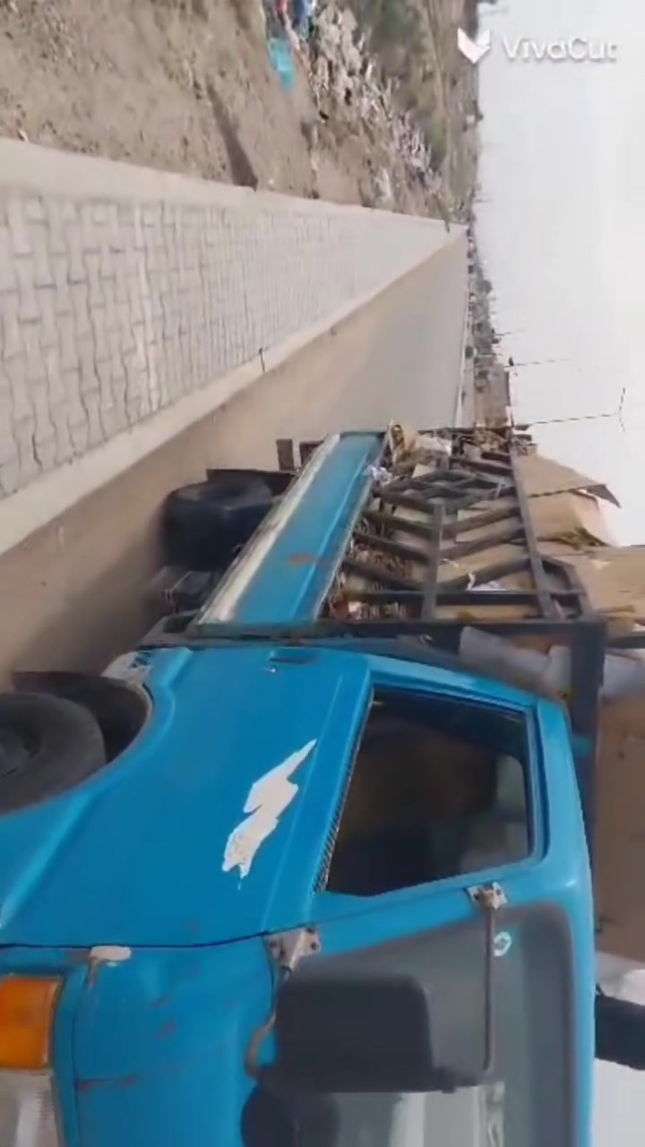 السلام عليكم كيه بنكو لبيع موديل ٩٦سياره خير من الله ماعده لمكينه بيه خيط بخار ولباقي خير من الله مكان بغداد السعر ٥٠ وبيه مجال رقم الهاتف ***********,,,,,,***********
