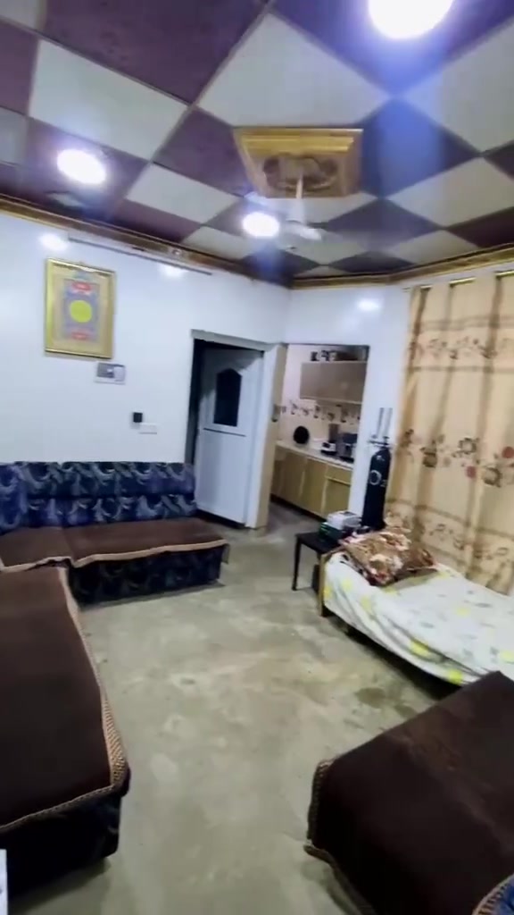 بيت للايجار في حي السماح الثانيه مساحه 100 متر طابق ونص
التفاصيل:
طابق الارضي اسقبال هول غرفه مطبخ صحيات وترك2
طابق الثاني غرفه صغيره + سطح 2 وبيتونه
للاستفسار ***********
