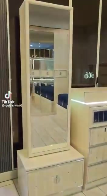 مرحباً زبائنا الكرام ❤️
تم وصول  الغرف التركية بأجود النوعية والضمان الحقيقي والألوان 🚛 جميعها متوفرة وبأسعار جداً مناسبة 🛻 وحسب قياس الغرفة توصلك 🏨 العنوان ديالئ بعقوبة طريق كنعان قرب مجمع نهر إبراهيم 🤍زورونا وأهلا وسهلاً بكم جميعاً ❤️ 
للاستفسار اكثر عبر الرقم ***********
