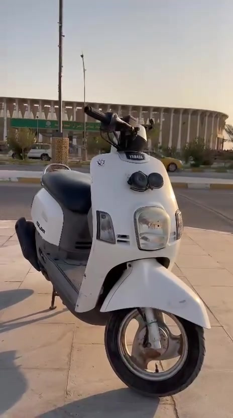ماكس بوليس للبيع بسعر 950وبيها مجال مامفتوح التاير الكدام موجود نفس ويل التاير الوراني *********** واتساب
