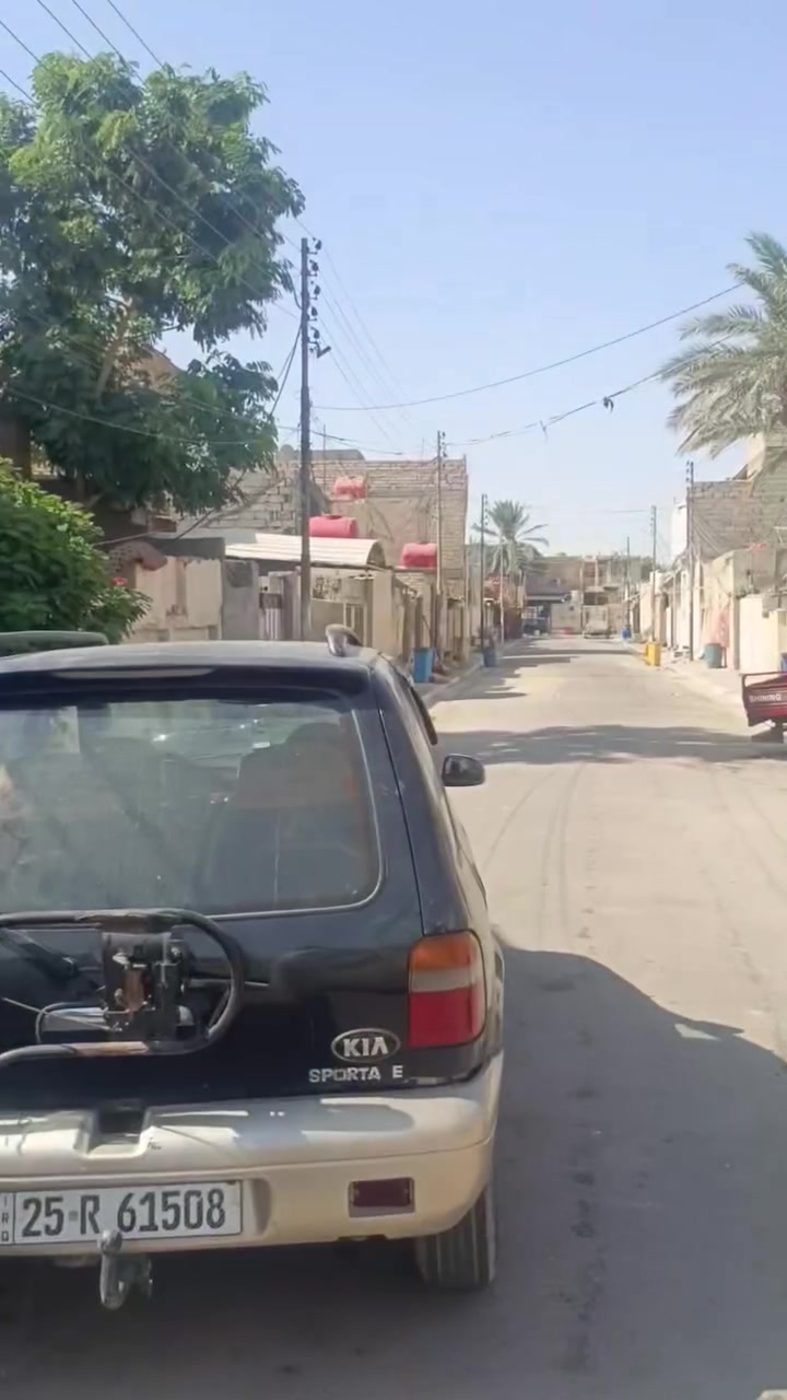 بيت 200متر في حي العسكري قطاع 15 السعر 125 مع المجال ***********
