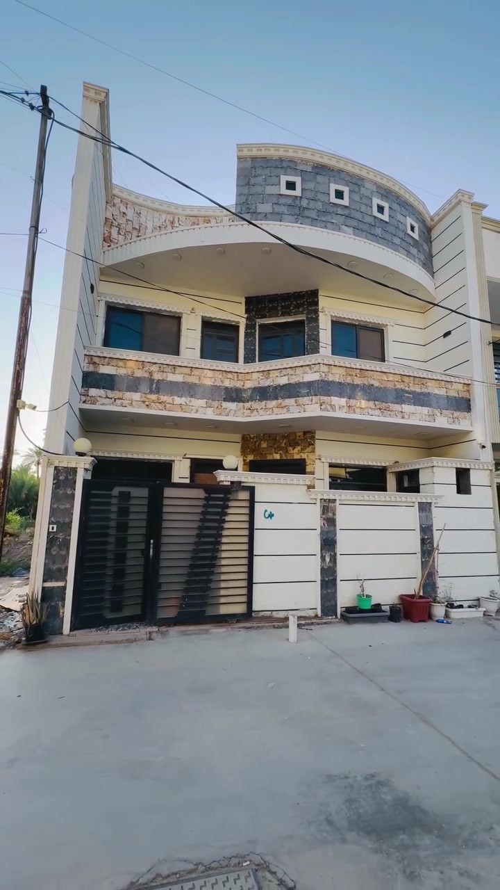 بيت 🏠 100 متر  للبيع

الطي/ شارع الحلبي 

طابقين اربع غرف نوم 💤 

بناء حديث /ملك صرف بدون وقف

السعر 310 قابل للتفاوض 

هاتف ***********
