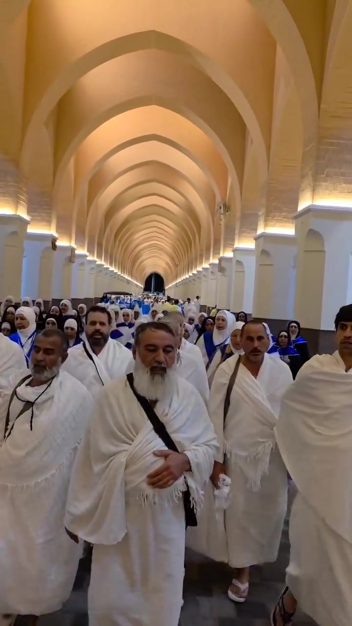 رحلة العمر بين يديك! سارع بالحجز لزيارة بيت الله الحرام 🕋✨
رحلاتنا كل ثلاثة أيام سارعوابالحجز***********
