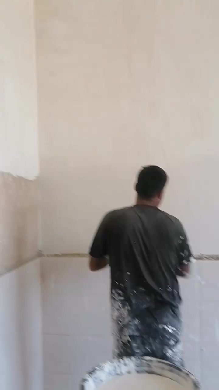 السلام عليكم اخوان خلفه لبخ جص وبورك وسمنت وبناء درجة اولى اليريد يتواصل معي هذا رقمي ***********
