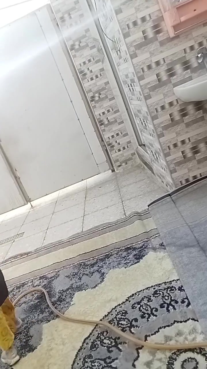فاره غسل اخت الجديده مستخدمه قليل جدا ملف نحاس تشتغل على امبيرين دفع قوي جدا وبيه وايرطويل يعني مايحتاجله سيار 40 الف وبيه مجال قليل بغداد حي السفير *********** وتساب الشراي يراسني

نص مكتوب في الصور:
- ١٨:٤١ ٢٠٢٦/٠٩/١٨