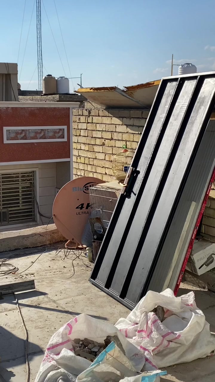 🏗️ إنجاز جديد من القلعة للحدادة 🏗️
تم بحمد الله إنجاز غرفة سندويش بنل بأعلى معايير الجودة والإتقان، مع هيكل حديد متين وتشطيب احترافي يضمن المتانة والعزل الحراري ومقاومة الظروف الجوية.
✅ تصميم حسب طلب الزبون
✅ هيكل حديد قوي ومتين
✅ سندويش بنل عالي الجودة
✅ تنفيذ سريع وتشطيب دقيق
✅ قياس وكشف متوفر
✅ النقل والتنصيب داخل بغداد والمحافظات
📍 القلعة للحدادة
📌 بغداد – الشعب – قرب محكمة الشعب
📞 *********** (واتساب متوفر)
القلعة للحدادة... الجودة التي تدوم، والثقة التي تستحقها.
#القلعة_للحدادة #غرف_سندويش #سندويش_بنل #حدادة #بغداد #سقائف #مخازن #هياكل_حديد #تنفيذ_احترافي #العراق
