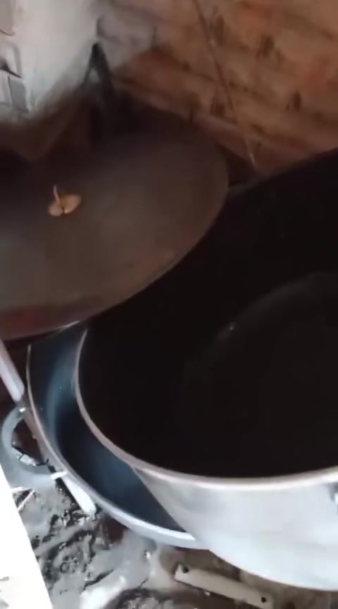 🔥🔥 للبيع طباخ كبير جدًا 🔥🔥
طباخ حجم كبير جدًا + جدورتين كبار للبيع ✨

✔️ حجم كبير ومناسب للطبخ بكميات
✔️ جدورتين ضمن العرض
✔️ فرصة حلوة للي يحتاج طباخ كبير وعملي
✔️ السعر قابل للتفاوض للجادين 🤍

💰 السعر: 250 الطباخ مع الجدورة كامل
للاستفسار المراسلة خاص او الاتصال على الرقم ***********

للمهتمين مراسلة خاص 📩
