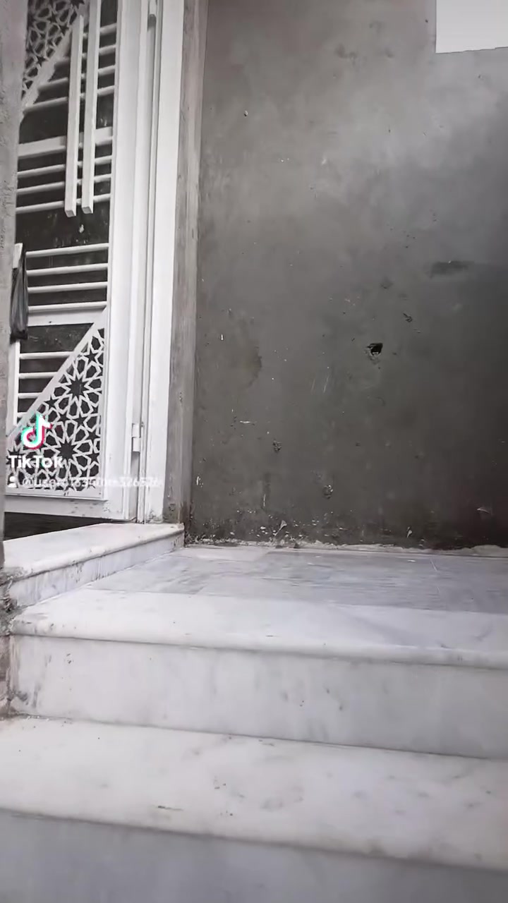 الديوانية • دور ثاني • غرفتين