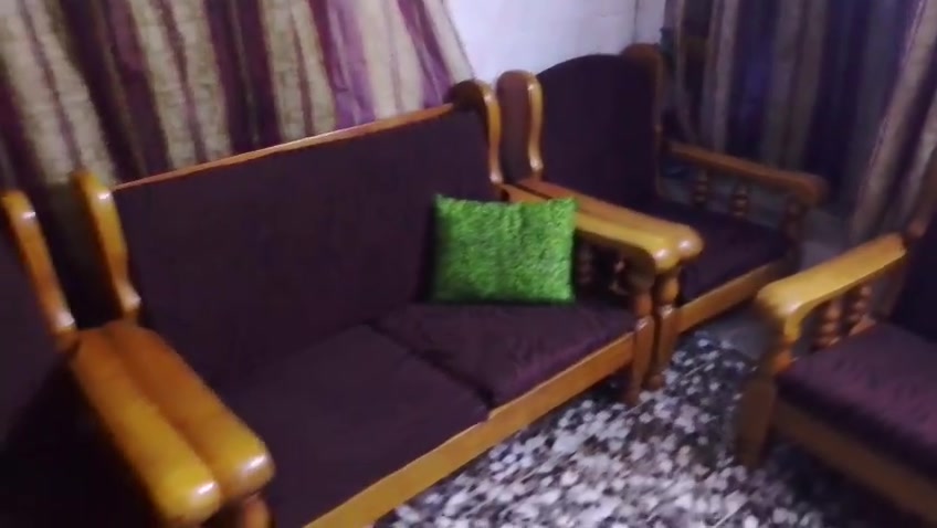 تخم مستعمل 8مقاعد
سعرة 200الف
للتواصل
***********
