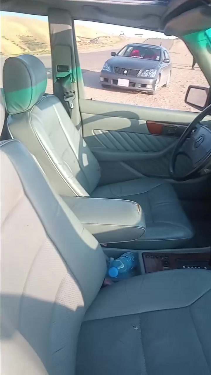 مرسيدس • موديل ٨٨ • قفل