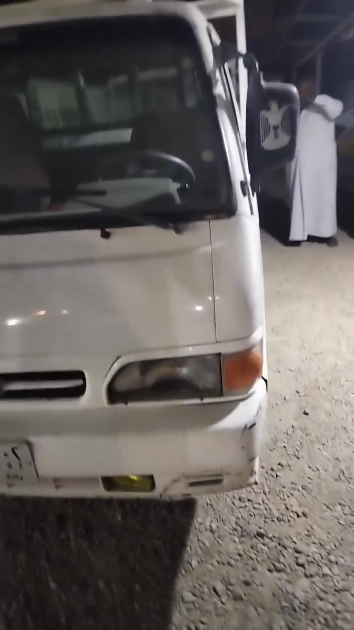 بنكو ٩٦ نضيفه شوف العين كير مكينه شاصي رقم شاصي  واضح رقم بغداد مداور شوكت متريد مكانه كربلاء السعر ٥٣ مع المجال 
***********
