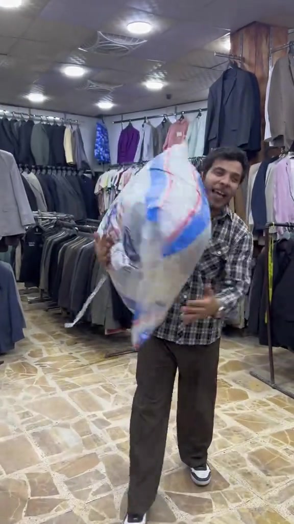 كسر باله قاط 2026/9/17 يوم خميس ساعه بل 1:00 الضهر جميع القياسات الوان متوفره العنوان📍: بغداد  باب الشرجي سوق هرج خلف كراج التحرير أزياء مهيمن جلال  ____________________  فرعنا الثاني: باب الشرجي سوق هرج قرب مطعم الحاج _____________________________________  للحجز ☎️ *********** ____________________  الاوقت الدوام : كل أيام متوجدين من  ساعه ٩ صباحا الى ساعه 5 ونص  _____________________________________ ملاحظة: يوجد توصيل لجميع المحافظات العراق (5 ) ألاف ____________________  فيديو توضيحي العنوان محل 👇👇👇👇 https://www.instagram.com/reel/Cz6sfXxtQv1/?igsh=b2c2bXJpcDczaW16
