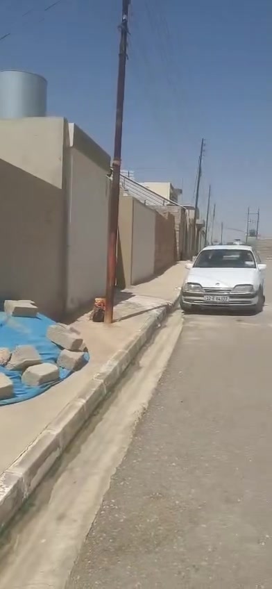 🏡 للبيع دار طابق
📍المساحة: ٢٥٠ متر 

✨ موقع ممتاز شريعة السراي ٥٧ /٤٩٨

🔹 الداربتصميم عملي 

🔹 مناسبة للسكن العائلي 

🔹  وخدمات كامله 

💰 السعر مناسب 

📞 للاستفسار والمشاهدة مراسلة الخاص أو الاتصال ع رقم 

مكتب السيد للعقار 

دورة القلعه 

***********

***********✨
