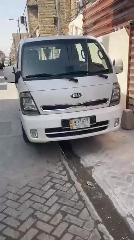 السلام عليكم ورحمه الله وبركاته كيا دبل قماره مسكر دبلو اوتوماتيك موديل 20فول مواصفات بصمه تشغيل عن بعد تخم تاير تبريد محور راديتر ثلج🥶
باتري جديد السياره كلها على وضع الشركه ستوها طبت 30الف 
السياره ستخدام شخصي مال اسواق 
كفاله عامه من كلشي مدوشمه جديد مي الراديتر بعده مال الشركه اسبير مانازل بل عافيه على ياخذها مكاني بغداد مدينة الصدر السعر 185بيها مجال بدون مراوس 
ملاحظه اني مكلف بل نشر رقم صاحبها 
‏‪***********‬‏
