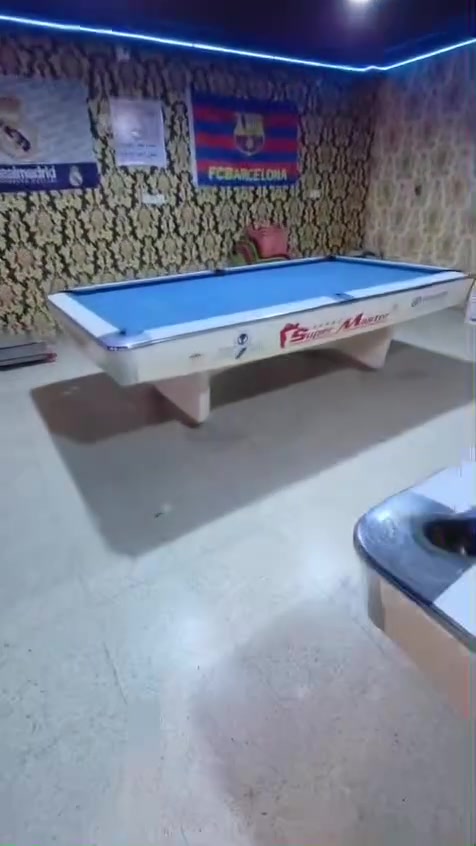 🎱 للبيع ميز بليارد عدد 2 - سوبر ماستر لو ن ازرك

ميوزة مال كوفي، ثكيلة ونظافة فول
جاهزة للشغل مباشرة، بدون اي نقص
قماش نضيف - دبل مضبوط
السعر: 7 اوراق للواحد وبيه مجال
المكان: الديوانية / الاسكان
خاص متواجد ***********واتساب موجود
