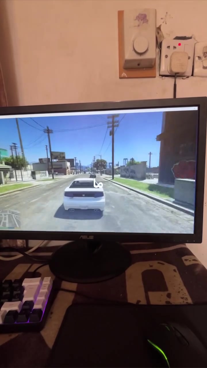 شاشه asus للبيع
60 hz Full HD 

المنافذ HDMI   و.    VGA 

1920*1080

السعر ٥٠ الف بيهه مجال للشراي تجي تفحص وتاخذ لا يتوفر توصيل 

تفاصيل اكثر خاص 

او رقمي  ***********
