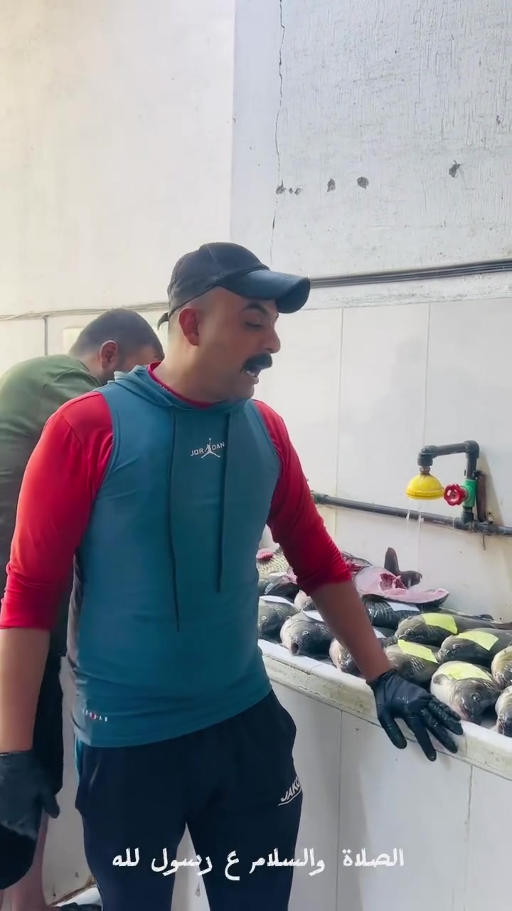 سمك الكارب اقفاص الدرجة الاولى 
دجاج مشوي ومحشاي بالتنور الطين 
الشوي ع الحطب حمضيات و فواكه 
للحجز ***********
يوجد توصيل لكافة المناطق 
العنوان:حصيبة الشرقية_المضيق_الشارع العام_قرب سدة البدمنة
