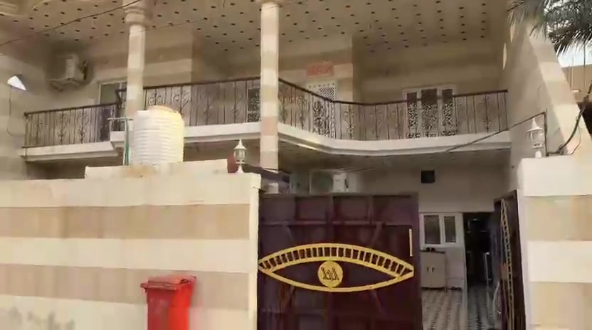 السلام عليكم
دار سكن للبيع طابو صرف مساحة ٢٤٠متر طابقين مطلوب إسكان ٣٨ مليون الموقع المقدادية حي العسكري جهة الشهيد علي حمد للإستفسار خاص أو اتصال أو مراجعة مكتب الهادي للعقار***********
