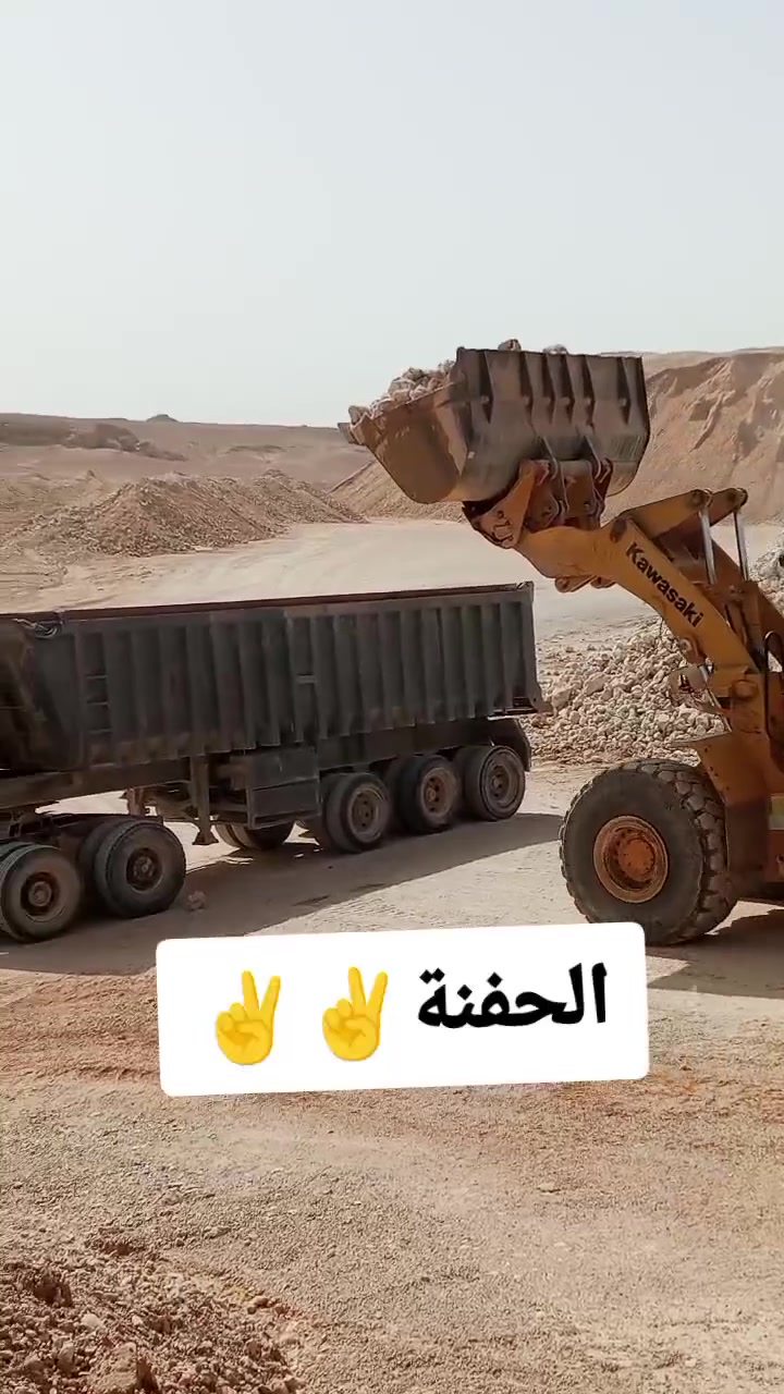 سلام عليكم له بيع راس وا عربانا البي سكس مديل 86 مكينا جديده مجموعه مان نص جيف تخم تاير مكينه 35 قماره جديده  ‏‪***********‬‏
