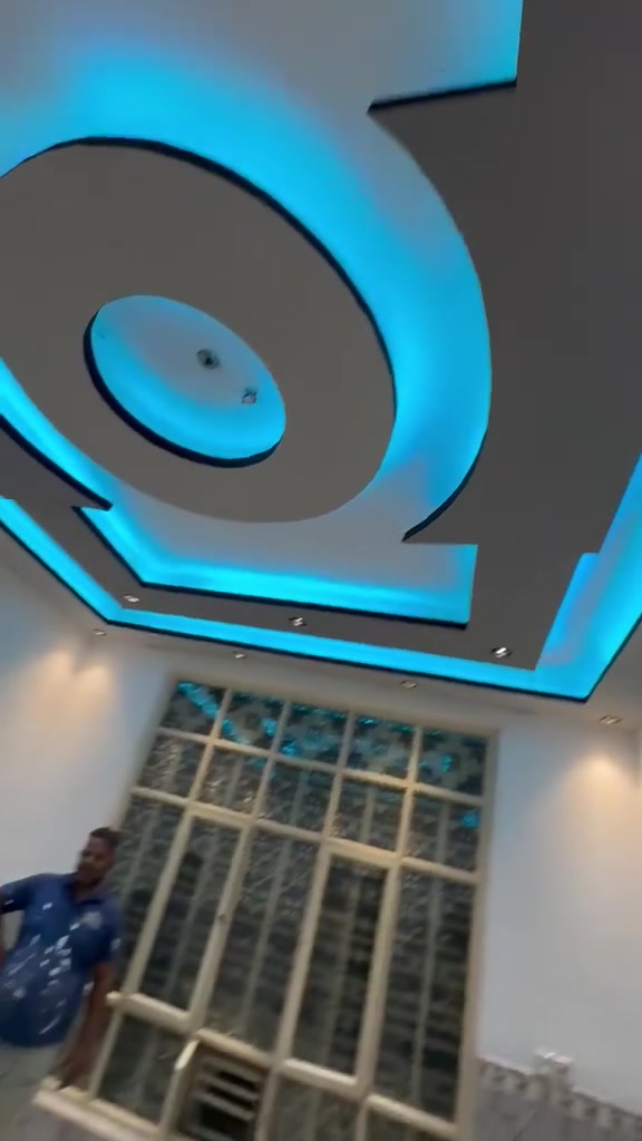 ياالله
عمل كافه الاصباغ ولديكورات الداخليه ولخارجيه 

سيراميك+ارضيات.واجهات ترميم اصطح 

عمل داخل وخارج بغداد 

عنوان كاظميه شارع المفيد 

*********** واتساب ***********
