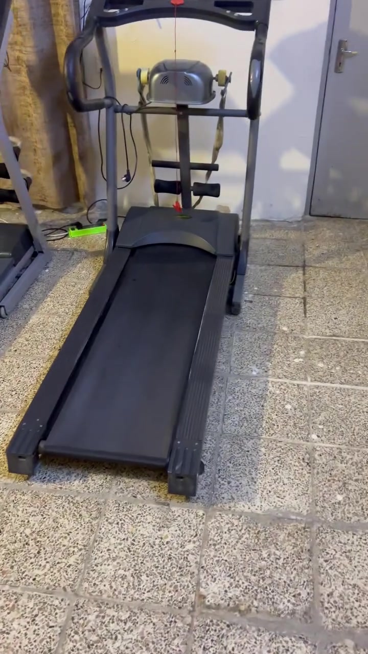 السلام عليكم اجهزة جري 🏃 بالة نضافة 100/100
أسعار مناسبة يوجد توصيل 🚚 
جميع المحافظات 
فول مواصفات 
200واصل جميع المحافظات اسعار نهائية 
العنوان بغداد حي لأمانة ***********
واتساب
