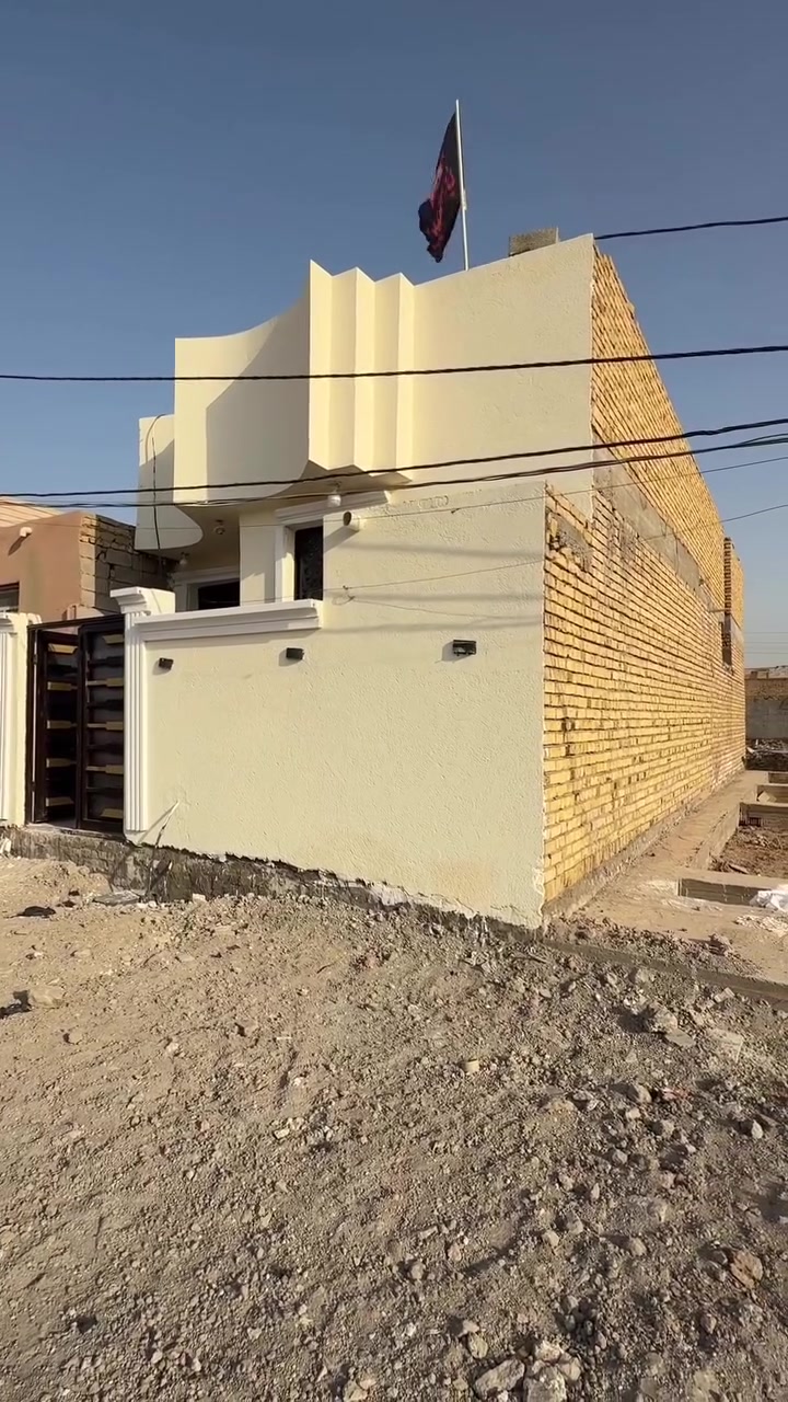 🔴 بيت للبيع 110 م قبل الجسر 
✅ تفاصيل اكثر داخل الفيديو
✅ كافة الخدمات ماء كهرباء مجاري
🔴 ناصرية_الصخيين_ قبل الجسر شارع الشهيد فايز
***********
***********

