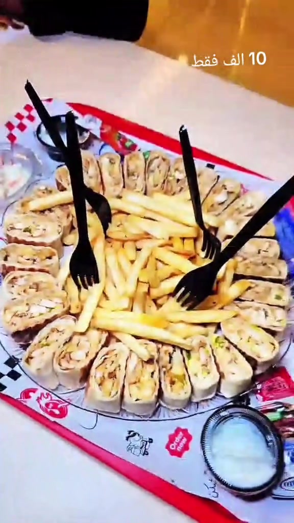 صاج دجاج عائلي 🥺 😋 --مطعم ذوق و مذاق 🍔🔥
في اللطيفية - مجاور مدرسة محمد الفاتح 📍
يسعدنا استقبالكم وتقديم أطيب وألذ المأكولات الطازجة. ولا تشيلون هم الجوع، يوجد خدمة توصيل داخل وخارج اللطيفية ليوصلكم الأكل حار وطازج لحد باب بيتكم! 🛵✨
حيّاكم الله، نورتونا وشرفتونا! ❤️
📞 للحجز والاستفسار: [أضف رقم هاتفك هنا] 

***********

***********

نص مكتوب في الصور:
- 17 ألف فقط