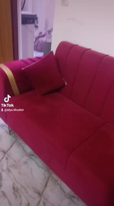 اغراض للبيع اليريدهن يتفضل خاص او اتصال على رقم الهاتف ***********
