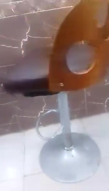 كرسي للبيع جك شغال
***********
