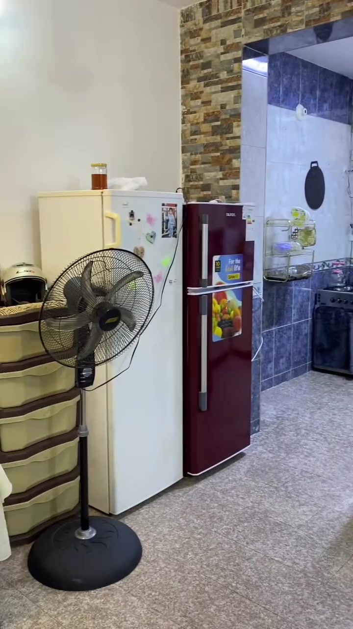 شقه اليجار شارع البلديه قرب مرطات جوز موز 350 الف ستفسار ***********

