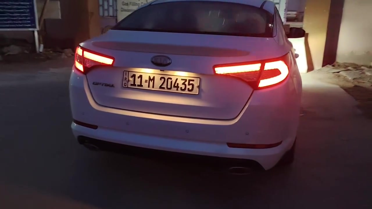 اوبتما ١٤ خليجي مكفول ٢٤٠٠ ابيض بغداد بأسمي 
مواصفات
2400
بغداد بأسمي
مكفوله عدا شخط بالباب مامبين بسيط 
تبريد قطعتين شاشة بيانو 
بصمة تشغيل وبصمة ابواب
حساسات خلفيه
كامرا خلفية
نظام قيادة ايكوو ونورمل
لدات اماميه وخلفيه 
انارة بالباب
شاشة اندرويد
ويل كب 18
تايرات جدد
تبريد وتدفئة شغال
السعر150
***********
واتساب
ديوانية حي الجامعة
