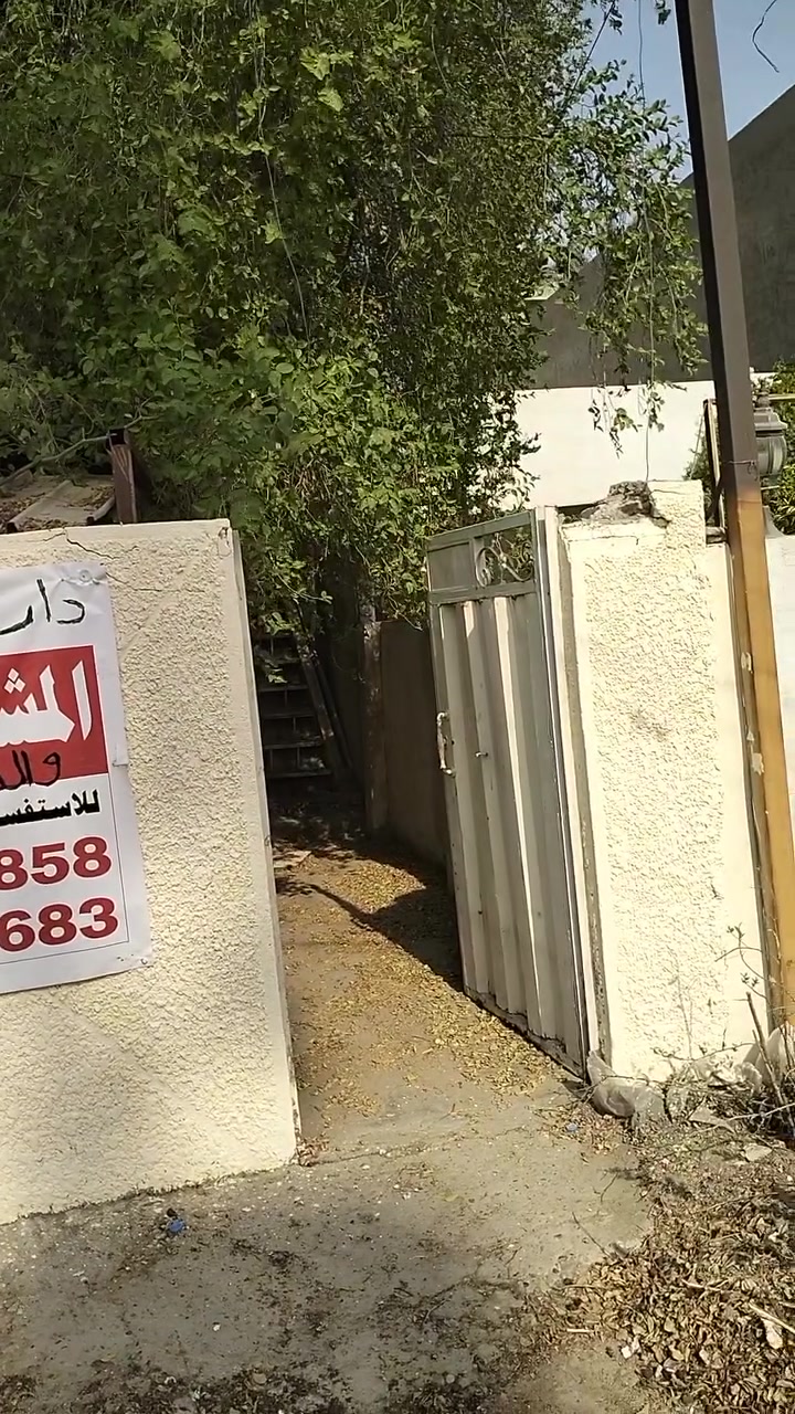 مشتمل طابق اول للايجار  بسعر مناسب في الخضراء يحتوي على غرفه نوم وهول ومطبخ وحمام يكفي لنفرين وطفل 

للاستفسار 

***********

***********

***********
