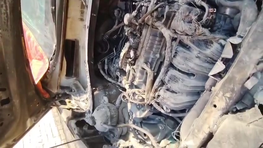 سلام عليكم كيه سبورتج للبيع موديل 2018حادثهه بل اصل بس جاملغ وهسه بلجديد بنيد وضفيره محتركه وطاك بيهه نزول محترك لبنيد. والماصدات سعرهه 93وبيهه مجال مكاني بغداد ***********
