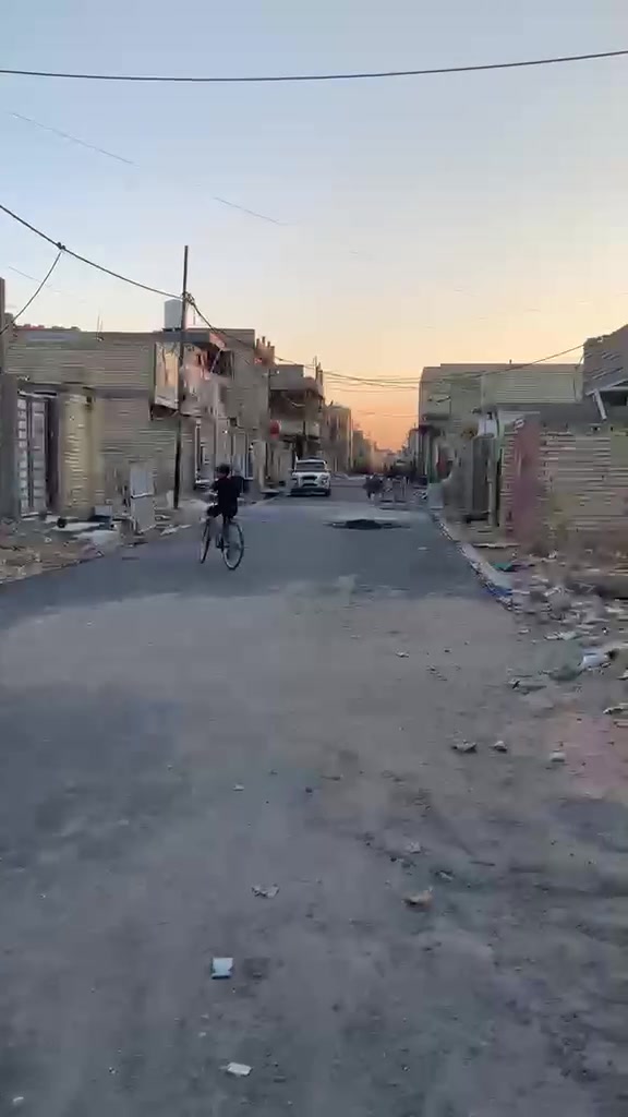 هيكل • خضراء دسيم • ٩٠م