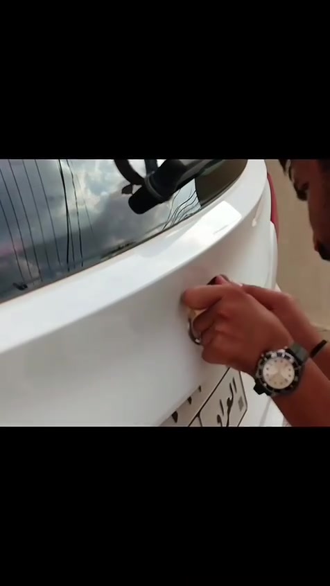 إعلان بوليش سيارات (Car Polish)
🚗 سيارتك ترجع وكالة بلمسة واحدة! ✨
تعبت من الخدوش الباهتة وفقدان لمعان سيارتك؟
 لا تحتار ولا تتعب وراح يرجع سيارتك وكاله ✨
اتصل على رقم وراح يوصل لك للبيت."
(***********)
لكافه السيارات 25,000 الف

