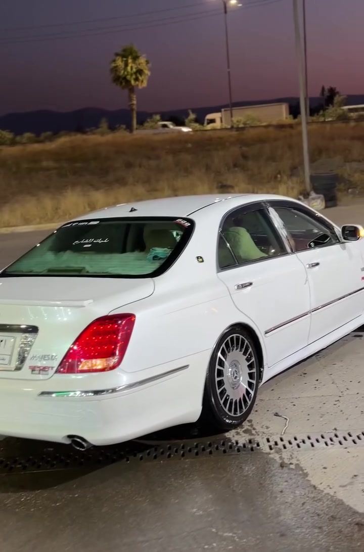 سەرەتا بەناوی خوا
TOYOTA MAJESTA V8 4.3

بۆ فرۆشتن 

سەیارەکە ساخە بارکۆدی ئاسایشی بۆ کراوە 

زۆر مەزبوتە چوار تایە و ویلی مایباخی لۆکی بۆ بەستراوە 

هی دەستی خۆمانە هی مەعرەز نییە ماشەڵا سەیارەکە بەس سایەقێکی ئەوێ 

ڕۆنی مەکینە و هایدرۆلیکی گێڕ و سیوەیلی ئەکسل و تاقم پلاک و پاتری و ئاوی ڕادێتەر کامل گۆڕاوە کامل پێش و دوای گۆڕاوە 

دەبڵەکانی حوڕ کراوە بێ مەسروف 

بێ تەقەو ڕەقە 

چوار دوگمەیە 

بێ بۆیاخ 

کامل جوانکاری بۆ کراوە 

هەموو مەسروفێکی بۆ کراوە 

بێ عەیبە و ماڵی دۆستە 

بێکێشەیە ماڵەکە خۆی دیارە 

سعری ٦٨$ مەعامەلەیەکی برایانە 

سعری مووسێکە 

سەیارەکە ساخە 

T.B…سەیارەکە مەسروفێ خەیاڵی بۆ کراوە بەس زەروری پارەم بۆیە بەو سعرە دەیفرۆشم…لەگەڵ ڕێزدا

ئەدمینی ❤️

شوێن:سلێمانی

***********

***********
