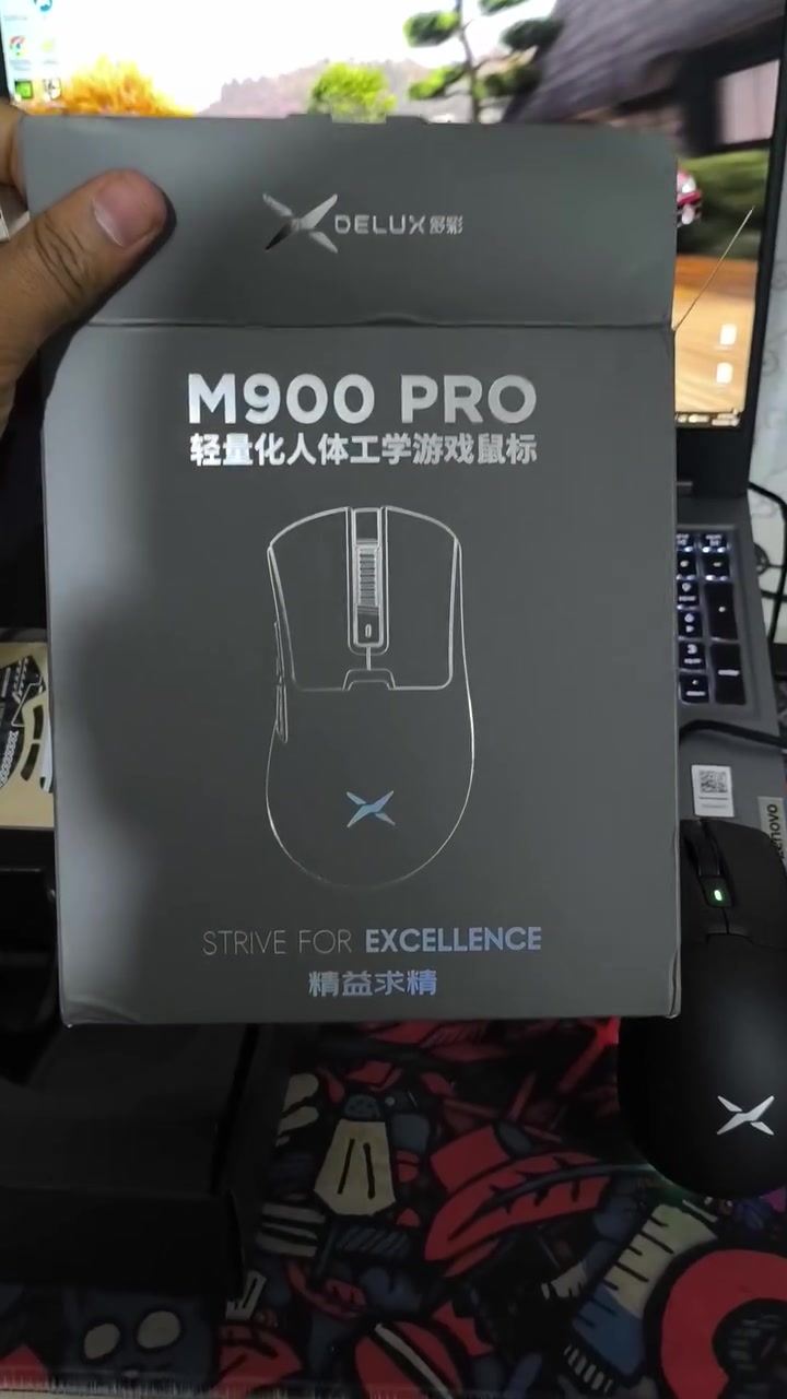 السلام عليكم 
3 ماوسات 
1 ريزر 
2 vexer wireless 50g 
3 m900 pro 50g 
الأسعار مذكورة بالفيديو 
متوفر توصيل الى جميع المحافظات
