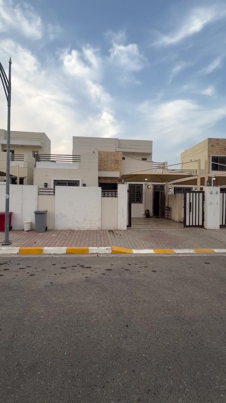 دار • ٢٢٠م • جاهز للسكن