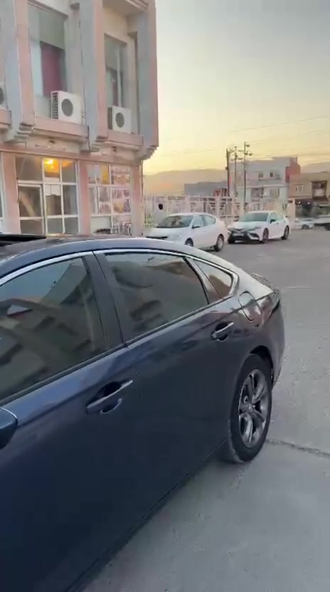 البيع
هوندا أكورد موديل 2023 فول مواصفات

كبس بجم بدون ایربایك شرکە وسلیمە
* محرك 4 سلندر 
* فتحة سقف.
* شاشة لمس
* كاميرا خلفية.
* تشغيل بصمة 
* تشغيل زر.
* دخول ذكي.
* مقاعد كهربائية.
* تدفئة وتهوية للمقاعد.
* ذاكرة لمقعد السائق.
* مثبت سرعة راداري.
* نظام المحافظة على المسار.
* تحذير النقطة العمياء.
* حساسات خلفية. 
* نظام صوت Bose.
* جنوط رياضية ألمنيوم.
* تحكم بالمقود.
* بلوتوث.
* مكيف أوتوماتيك ثنائي التحكم.
میكنه ومحرك 15 تیربو بنزین
قطعتین بولیند وجملغ خلفی 
بدون بجم و دواخلی وایربایك كلهم سلیمه
الممشى: 40 میل
رقم ومکان. دهوك
153 قلیل بها معاملە
فقط اجاوب عبر اتصال واتساب 
ما اجاوب رسایل
***********
