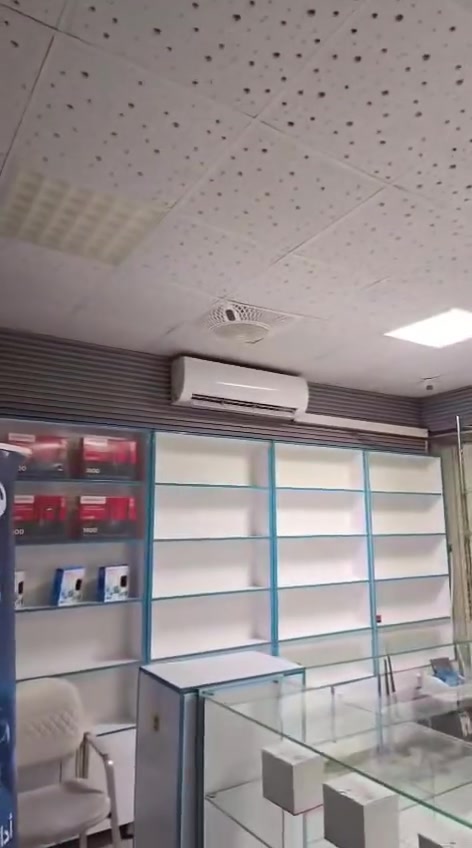 سبالت توسوت 3 طنين واحد مفتوح كامل مع الغاز والبوريات.. 2 بعدهم بالمحل شغاله قطع داخلية وحده توسوت وحده مديا بغداد مدينه الصدر ***********
