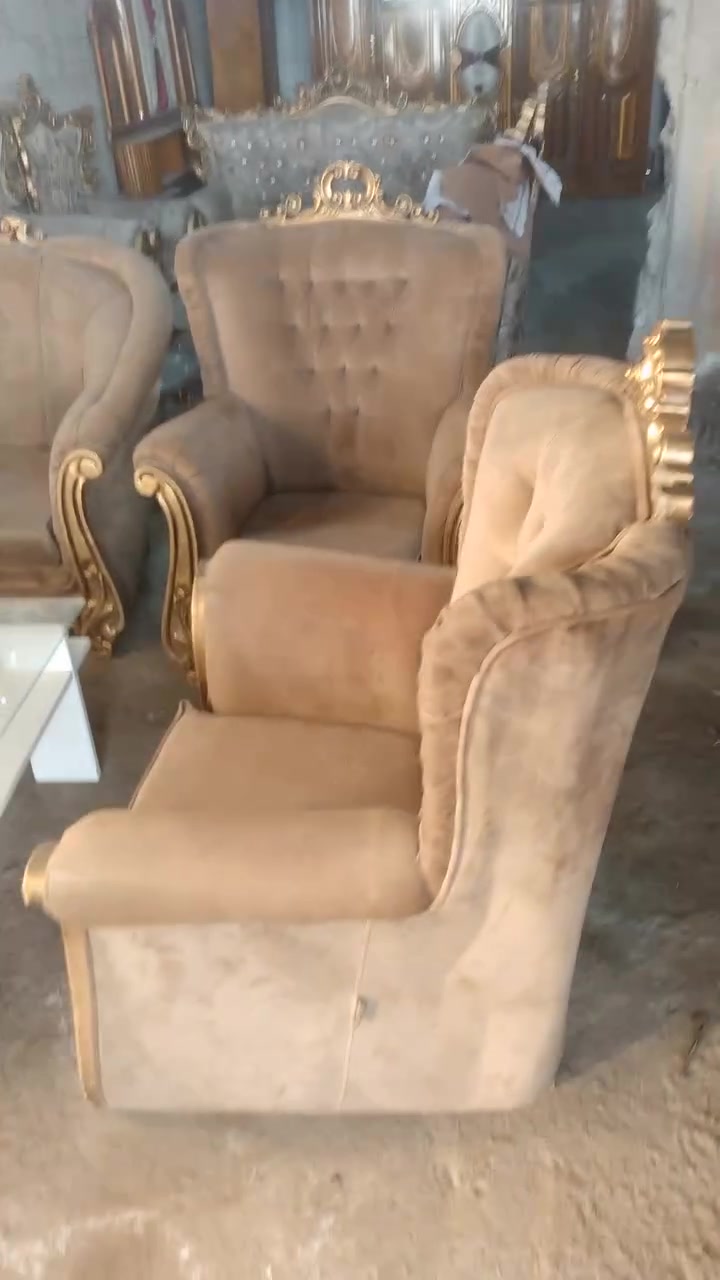 سلام عليكم تخومه البيع نضافه بل 90بل100المكان النهروان الشراي خاص او التصال على الوستاب ***********
