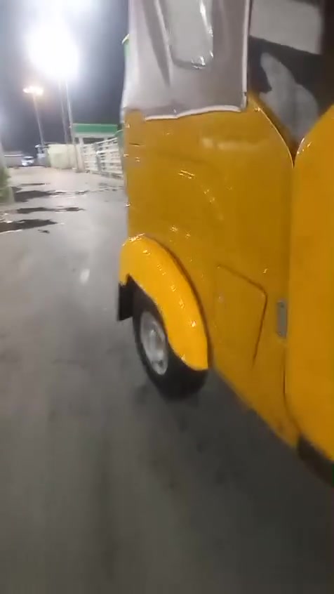 سلام عليكم تكتك الوجبه الوله تكتك كلهه بلاديه بس بيهه بارد الي وره يم بك لايت معدل سعر 7250 مكان شعب *********** بيهه مجال بصيط لا صبغ ولا معجون بسمي رقم كربلاه تحويل نفس اليوم هنا بغداد هزه جديده فقط اتصال رقم او واتساب
