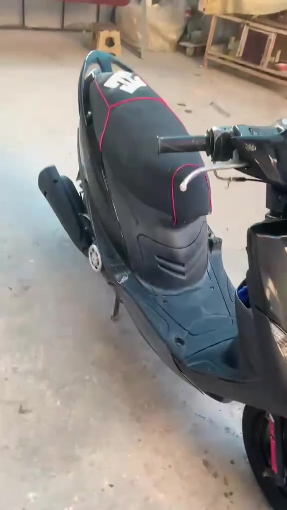 ماكس عدله 120الدراجه ابلاديه من مكينه وكفرات   سلف هندر كول وقت شلعه معدل  تجي وشوف بعينك  السعر550وبيها مجال الاتصال ***********
