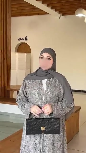 ملابس • وصف ناقص