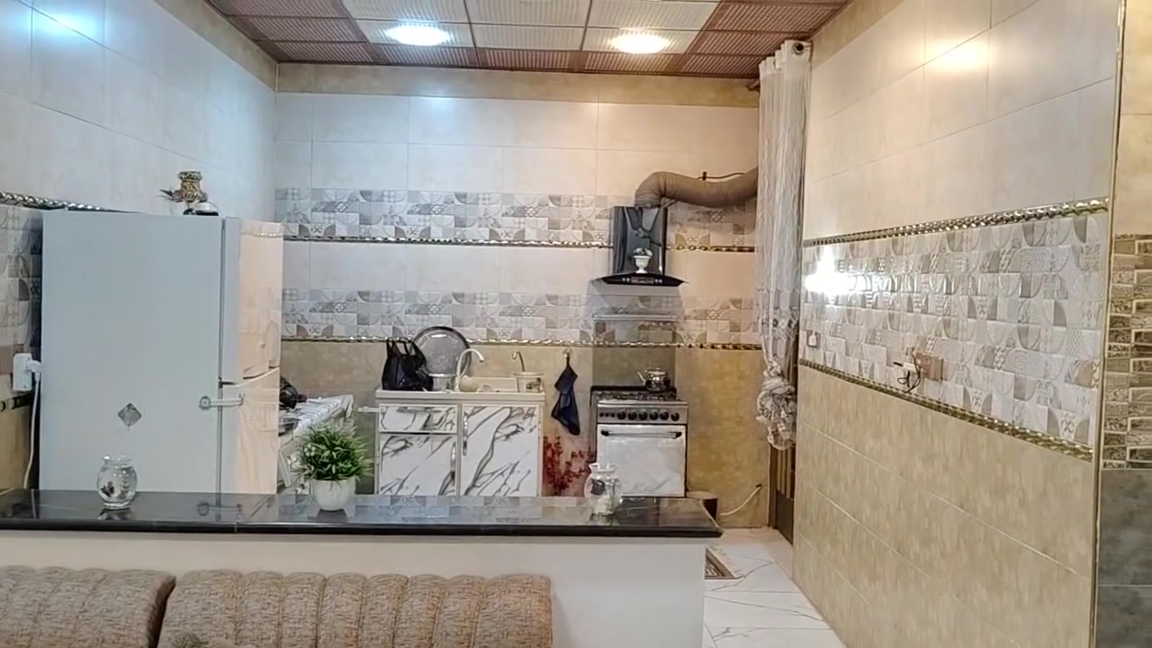 السلام عليكم بيت ١٠٥ م حي الأسرى الزراعي فرع مكتب حجي شامل كلش قريب علشارع الرئيسي ٤بيت وجه ١٠م كامل خدمات مي كهربائي مجاري نت ضوئي بناء طابوق مسلح بناء ٢٠٢٣بيت كلش مرتب السعر ٧٤ وبيه مجال 
***********
***********
