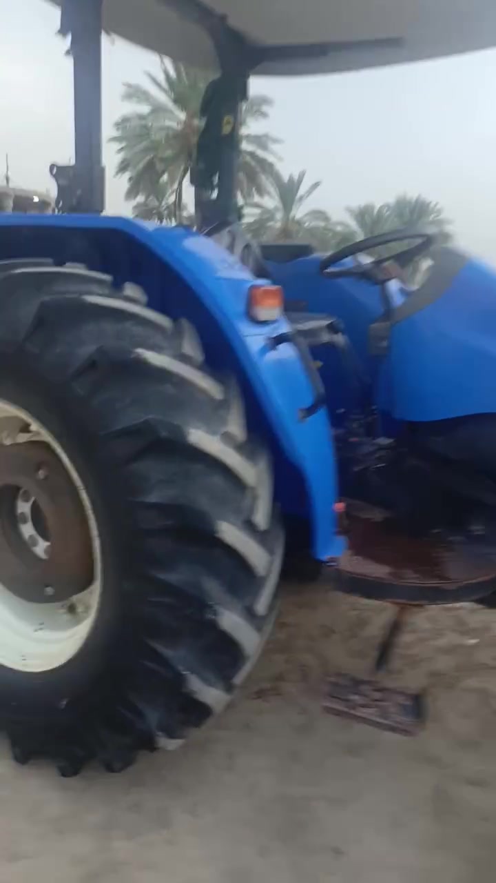 ماكينه بيو هولاند • موديل ١٦ • تاير جديد