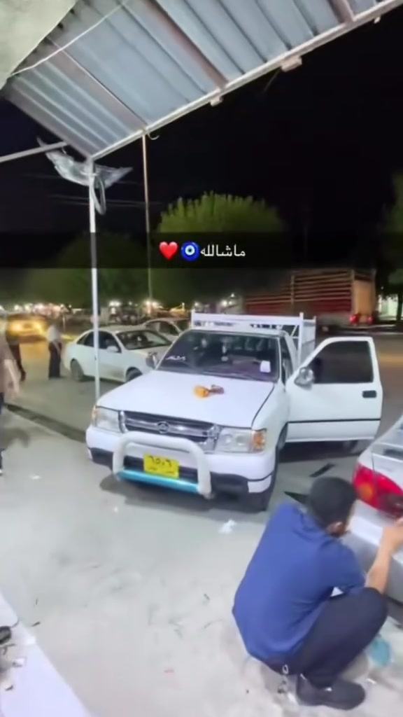 پیکاب دئر تاک قە مەرە ٤قولاب   2007بیلاد بۆدی قولاب  گئر مە کینە شانسی  ئەکسل تەقە رەقە مە نە فئست ئەسلی بەشەرت سە یارەکە تۆمارە بۆ هە ر کوئ دە چیت کئشەت نابئ بە ناو خۆمە ٤تایەو ویلی لۆک لەژئریەتی تایەی باری سەیارەکە تابلئ بەقەوەتە بەس ماشاللە دەوئ لە قەوەتی سبوخی هیچ نیە تەنها هە ندئک کارتی هە یە گەر موشتەری تە لە فۆن بکە ***********
***********
